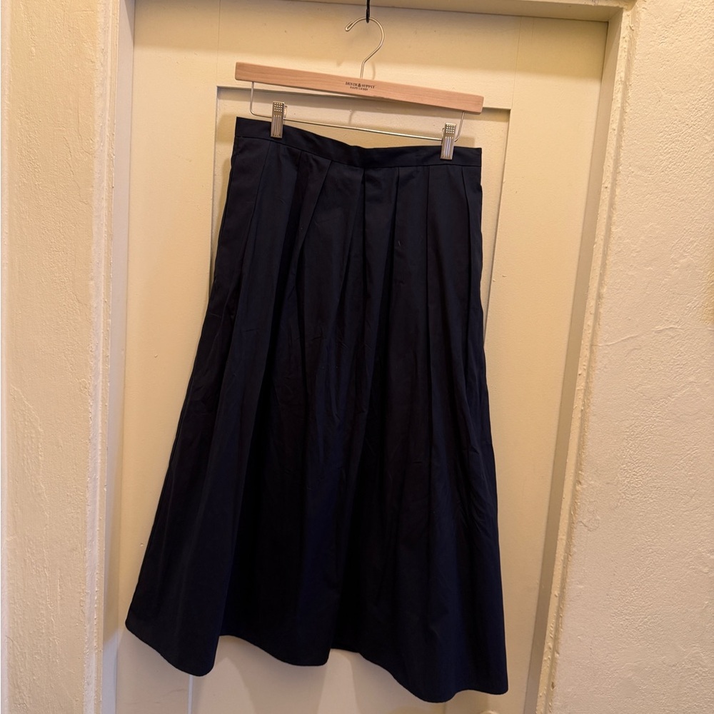 100% cotton skirt from Banana Republic